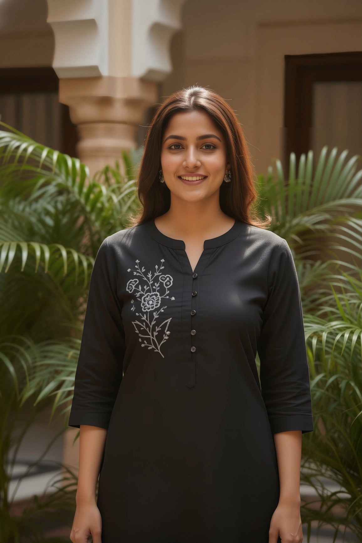 ✨ ESAARA SIGNATURE EMBROIDERED COTTON KURTA SET – BLACK (KURTA + PANTS)